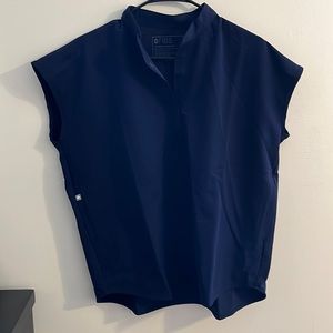 BRAND NEW womens small figs Rafaela scrub top